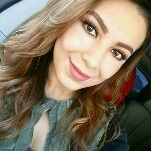 Meet your Posher, Viridiana