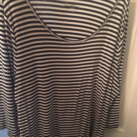 Black and white striped shirt 😍