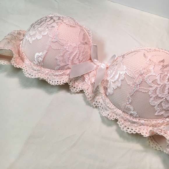 Forever 21 Sweetheart Strapless Lace Bra