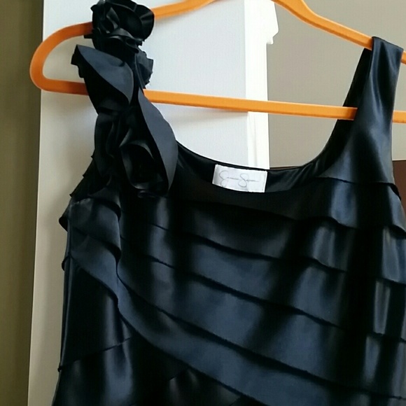 Jessica Simpson Dress Sz 8, fits like 6 - Picture 2 of 4