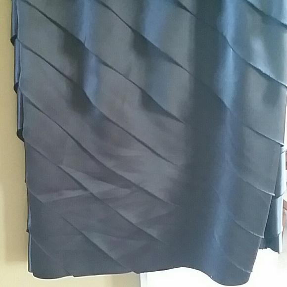 Jessica Simpson Dress Sz 8, fits like 6 - Picture 4 of 4