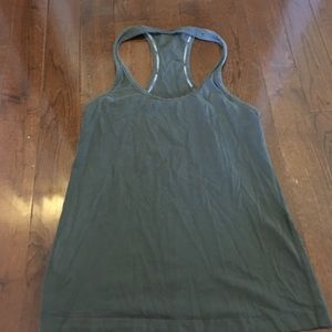 Army green cotton Lululemon tank