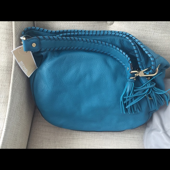 Michael kors shoulder bag