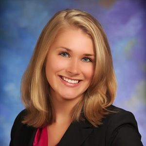 Meet your Posher, Lynn