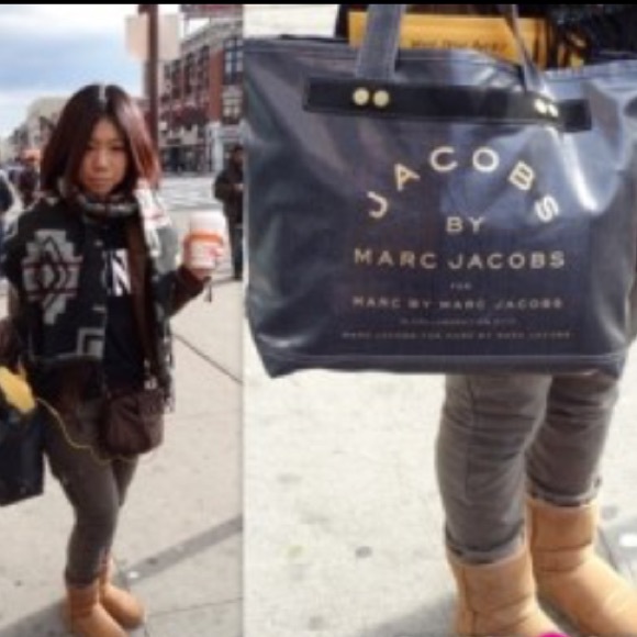 MARC JACOBS denim tote - Picture 2 of 3