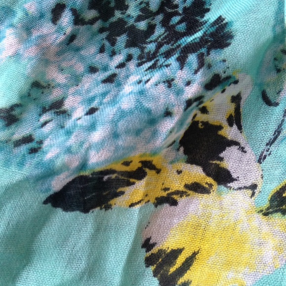 🎉🎉HP🎉🎉*New with Tags* Scarf - Picture 3 of 3