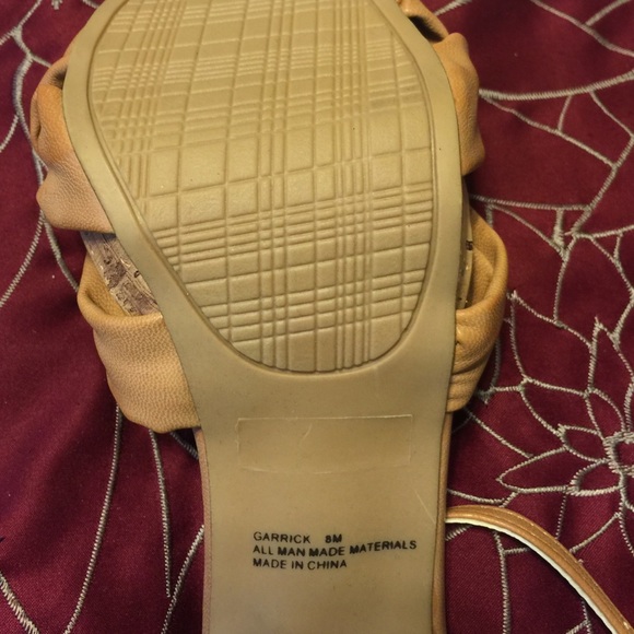 Rampage Heels - Picture 3 of 8