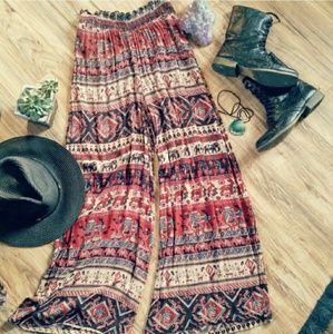 Bohemian Wideleg Pant