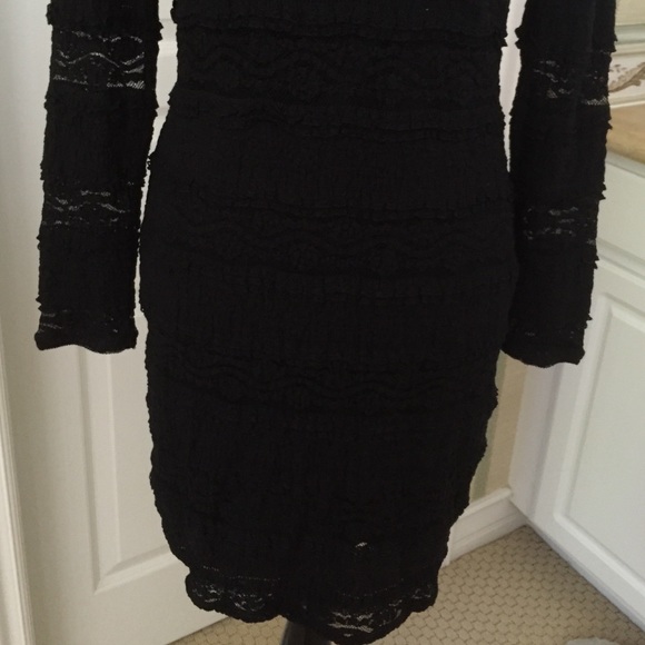 Long Sleeved Black Lace Dress - Picture 4 of 4