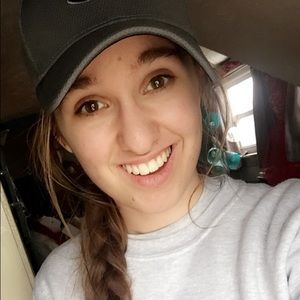 Meet your Posher, Noelle