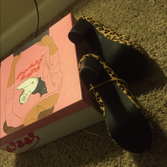 Jeffrey Campbell's Lita - Picture 4 of 4