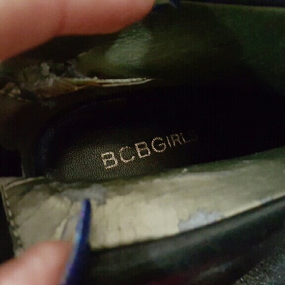 Booties - Picture 4 of 4