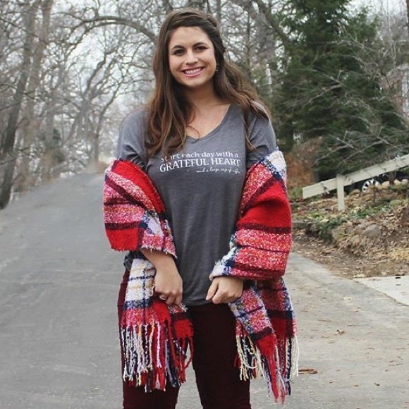 Hibiskiss Clothing Tops - Start Each Day with a Grateful Heart & Coffee tee Hibiskiss Clothing Tops - Start Each Day with a Grateful Heart & Coffee tee