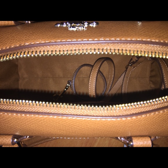 Authentic BENNETT SATCHEL IN SIGNATURE COACH - Picture 3 of 4