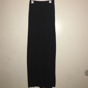 •Cleaning out Sale• Black maxi skirt