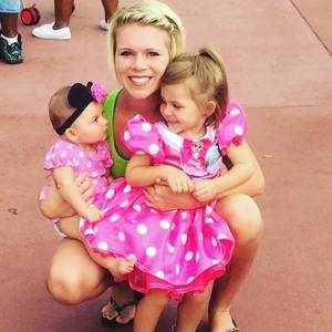 Meet your Posher, Alexia