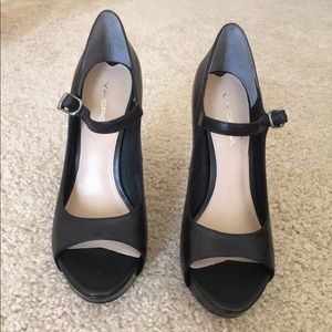 Via Spiga Leather Black Heels