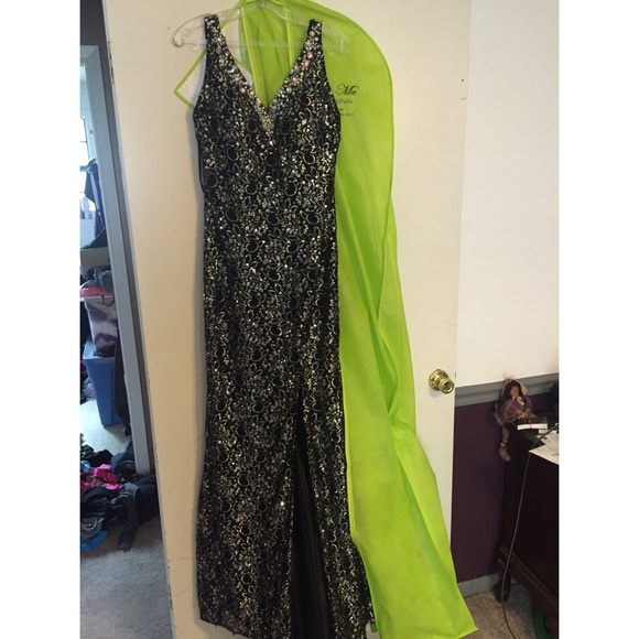 Prom dress in perfect condition!