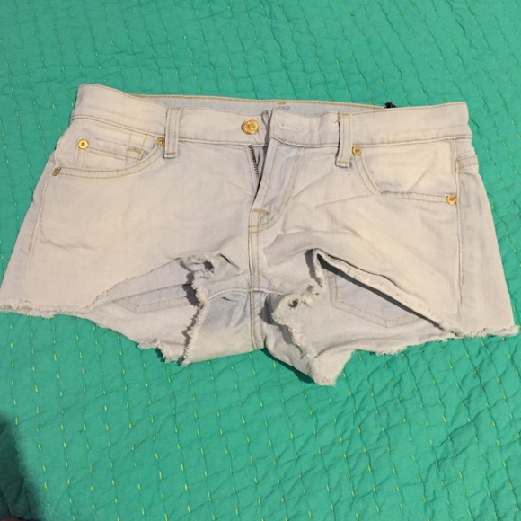 Seven Jean shorts (light wash) - Picture 1 of 2