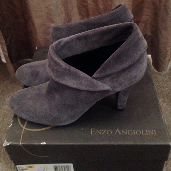 Enzo Angiolini suede booties - Picture 1 of 5