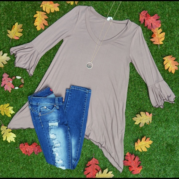 Boutique Little Sweetheart Taupe Bell Sleeve Tunic - Picture 3 of 3