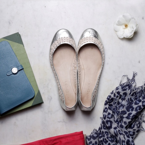Witchery Silver Flats