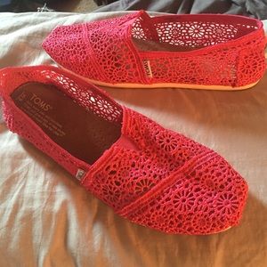 Hot Pink crotchet Toms size 9