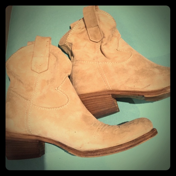 Alberto Fermani ankle boots