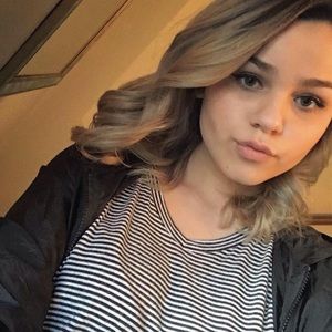 Meet your Posher, Jenna