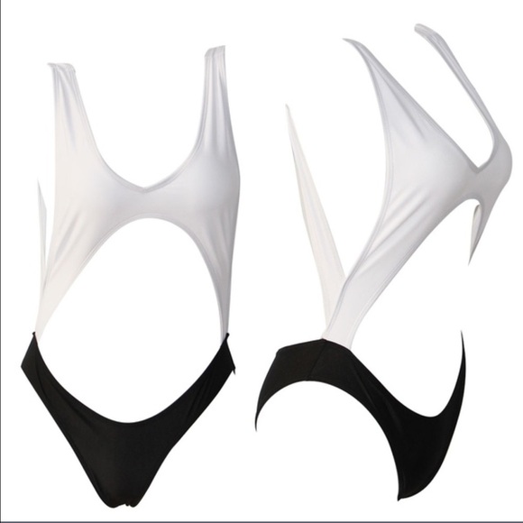 👙SEXY SWIMMING SIUT"👙 - Picture 3 of 4