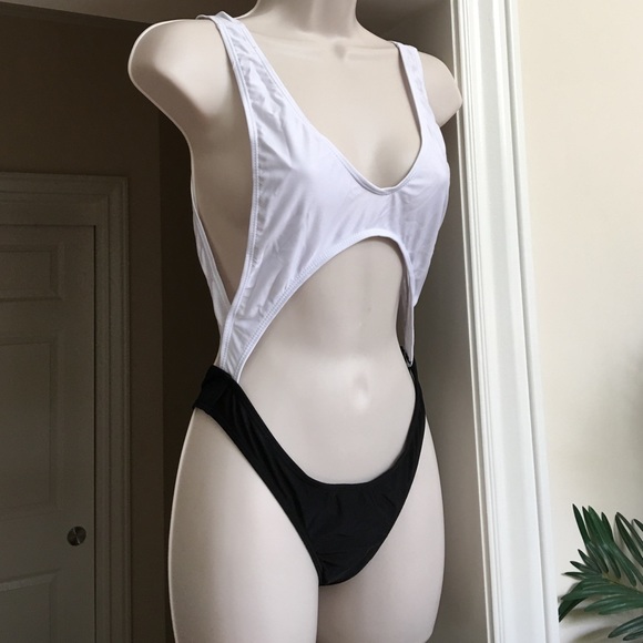 👙SEXY SWIMMING SIUT"👙 - Picture 4 of 4