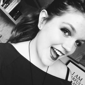 Meet your Posher, Carly