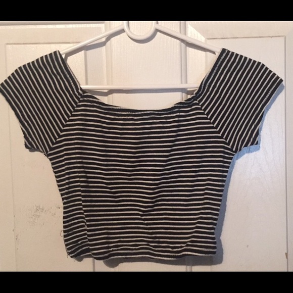 Stripped Crop Top XS - Picture 2 of 2
