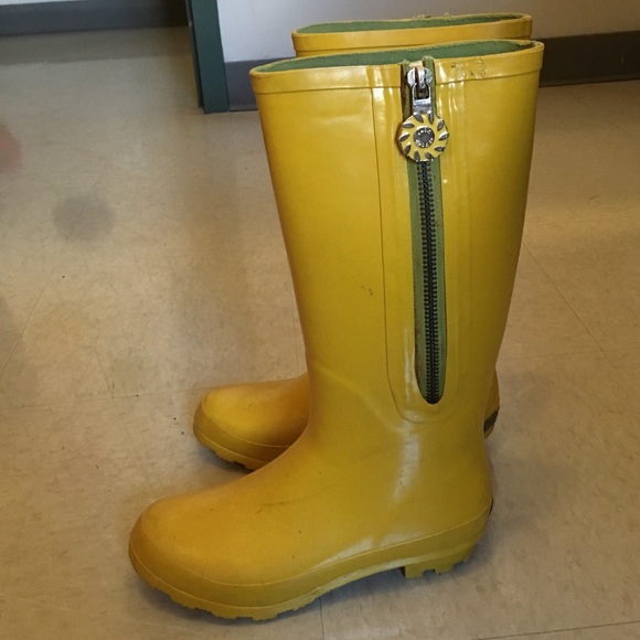 Yellow Jack Rogers Rainboots