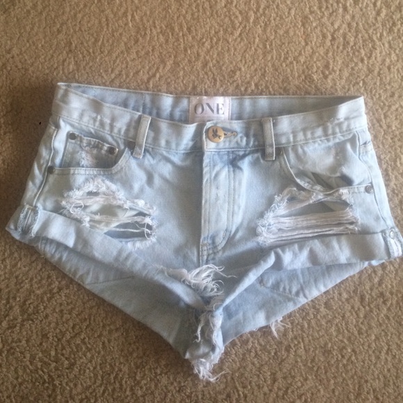 OneTeaspoon Bandit denim light blue shorts