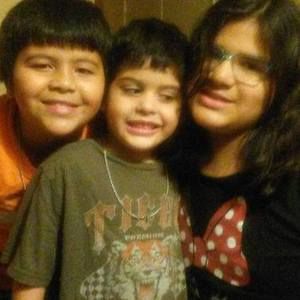 Meet your Posher, Leonor