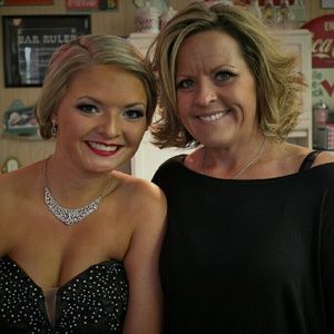 Meet your Posher, Nikki