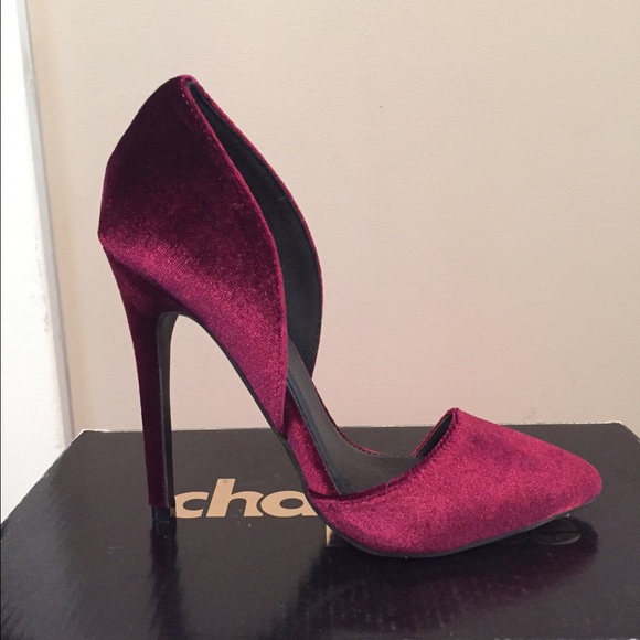 Brand new Burgundy velvet heels
