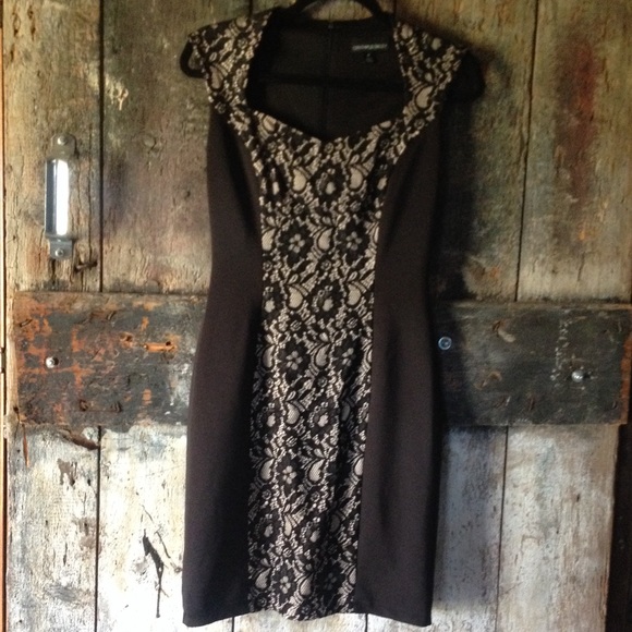 Cynthia Rowley Dresses & Skirts - Black/Nude Little Black Dress with a twist