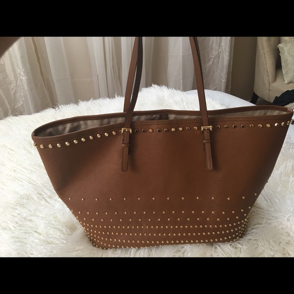 Large Jet Set Gold Studded Tote bag - Picture 2 of 4
