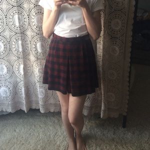H&M / Pleated high waist plaid schoolgirl skirt