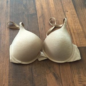 VS bra 34C