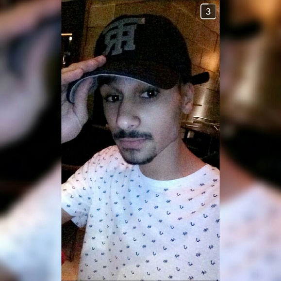 Meet your Posher, Abedallah - Picture 1 of 1