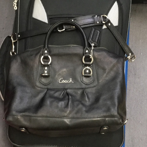 Coach purse/handbag - Picture 1 of 3