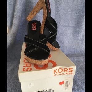 New Michael Kors Sandals