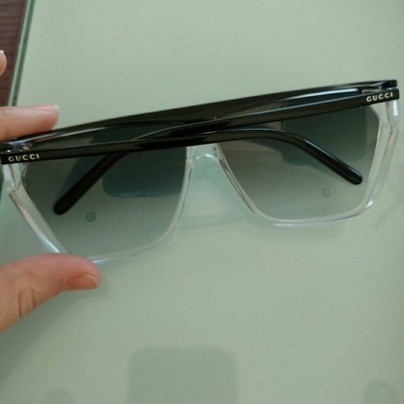 Gucci sunglasses - Picture 2 of 4