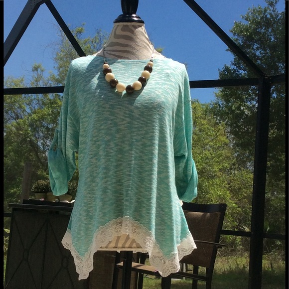 Knit Top Lace Trim L, XL - Picture 2 of 4