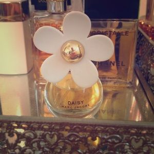 Marc Jacobs Daisy