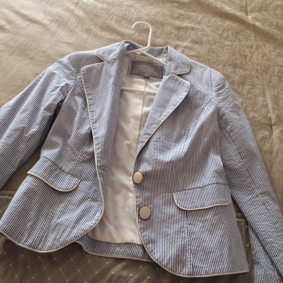 Jacket - Picture 3 of 4