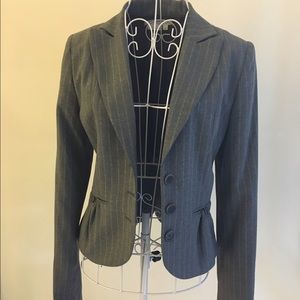 Grey Jacket - To The Max